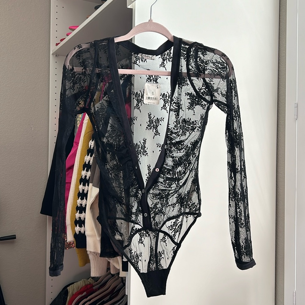 NWT - Free People lace bodysuit - size small
